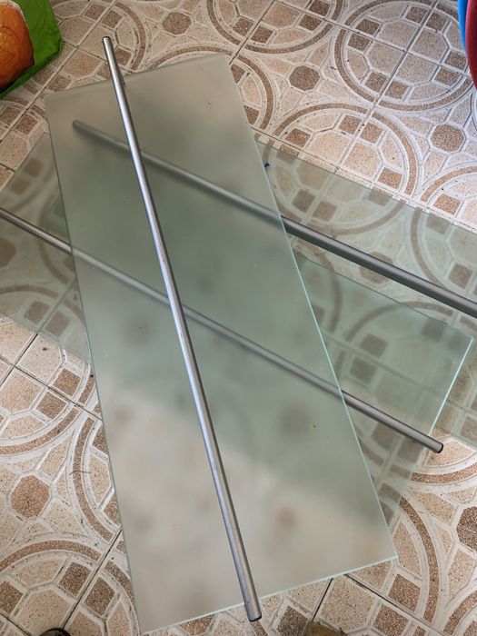 Parteleiras em vidro