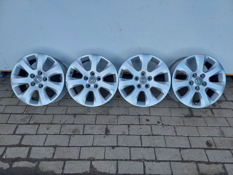 Alufelgi felgi 17" Opel Insignia 5x120  komplet