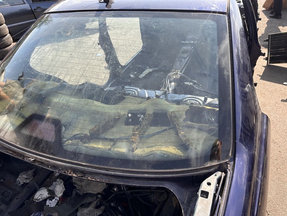 Szyba tył BMW E36 Sedan Oryginał