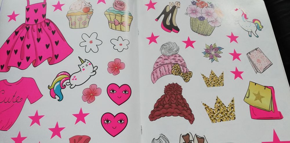 Książka Top girl do kolorowania z naklejkami