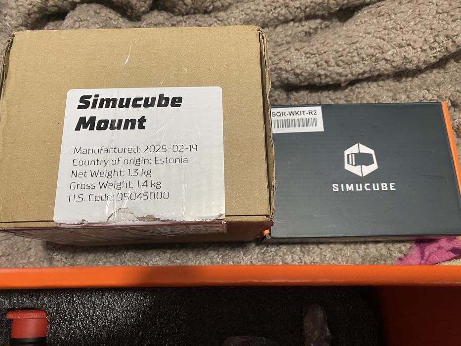 Simucube 2 Pro 2025 / Porsche GT3 Cup / Mount / QR