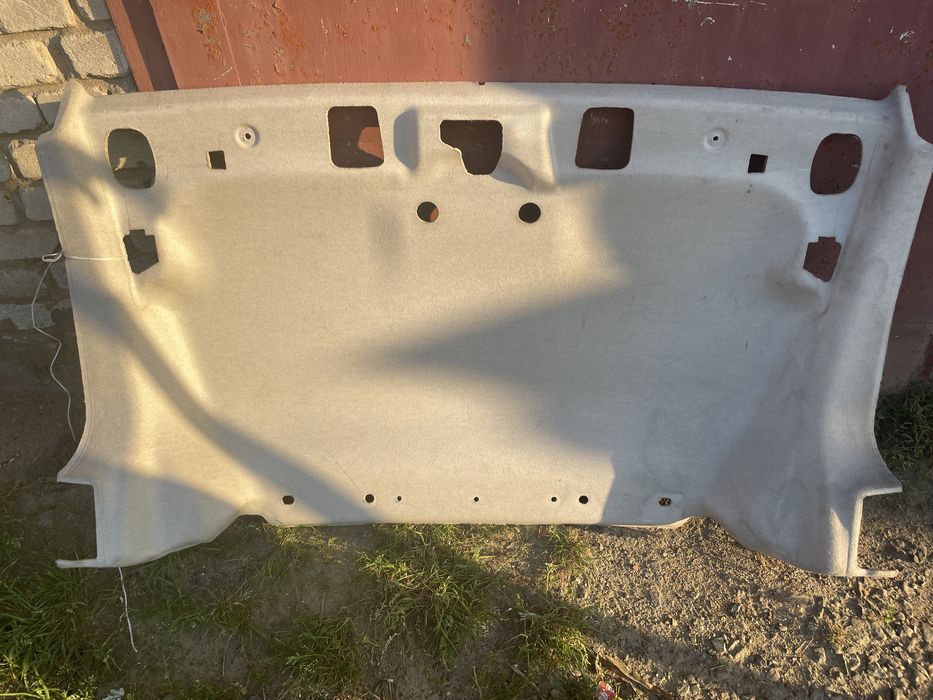 Обшивка стелі на Сітроен Берлінго В9