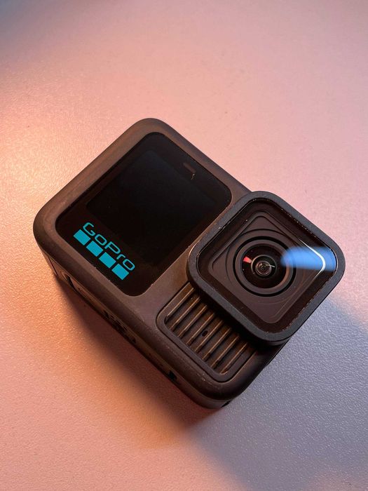 Екшн-камера GoPro Hero 13 з двома акумуляторами