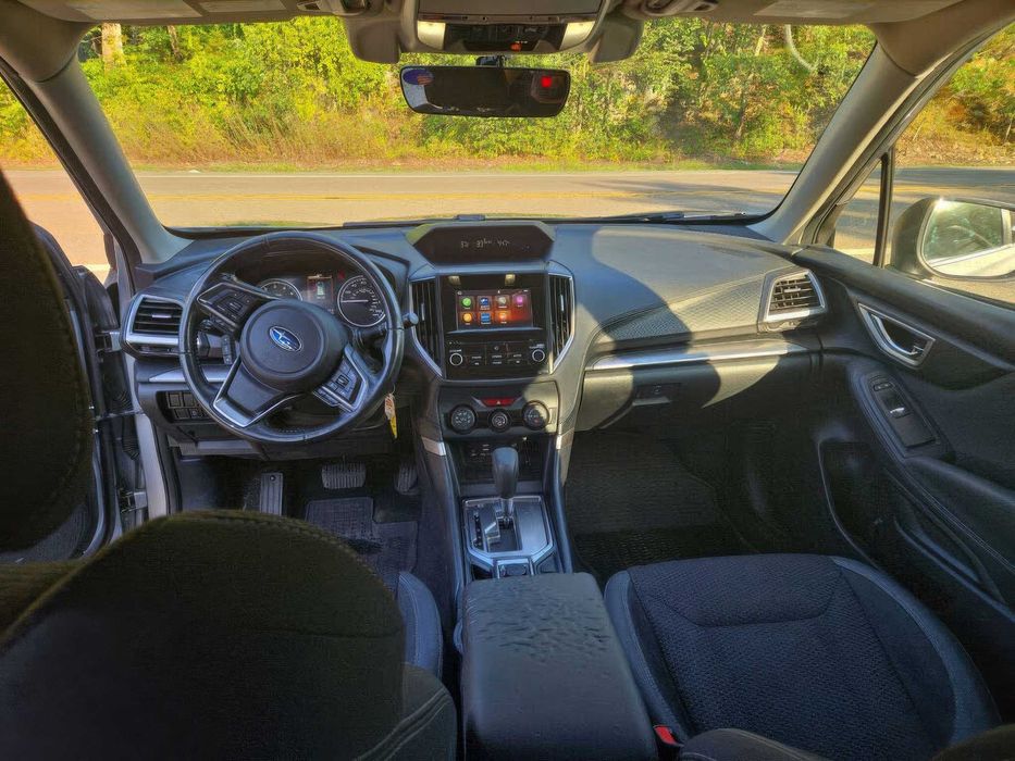 Subaru Forester Premium      2019