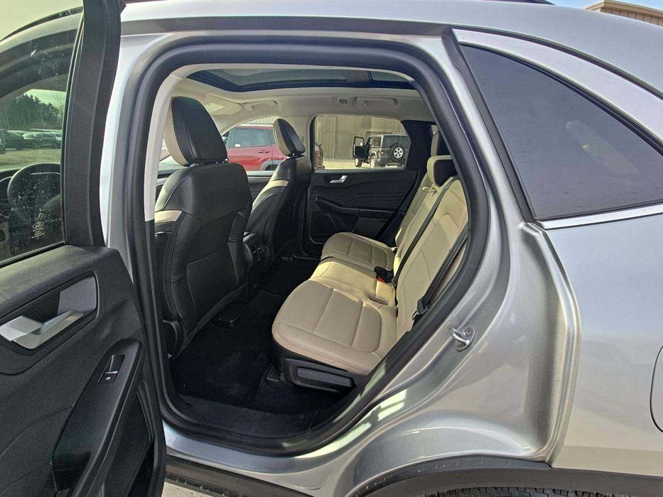 2022 Ford Escape Plug-In Hybrid Titanium