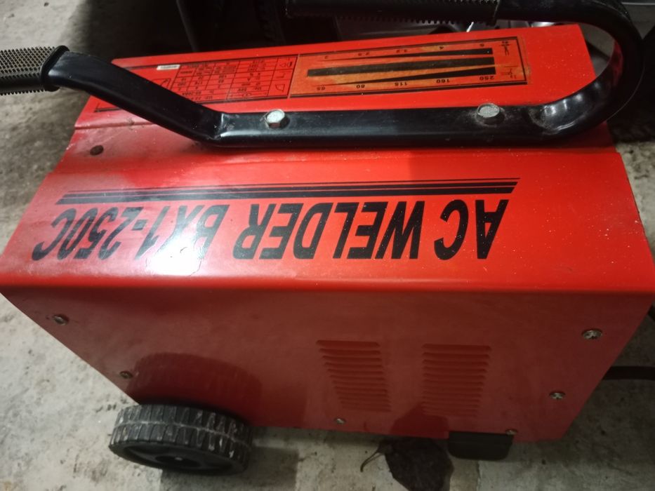 Зварювальний апарат 220/380в