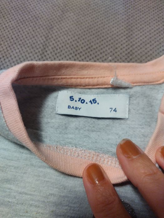 Bluzy dziewczęce 74
