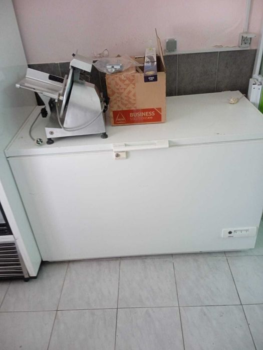 Duas arcas congelados