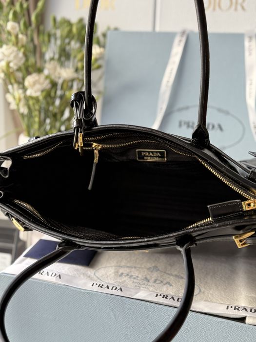 Torebka Prada Black Leather
