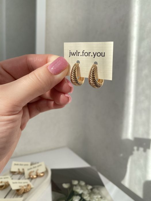 Стильні сережки з медичного золота xuping ( фактурні, переплети)