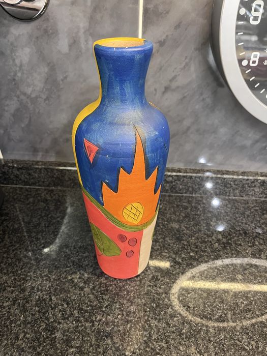 Jarra pintada à mão