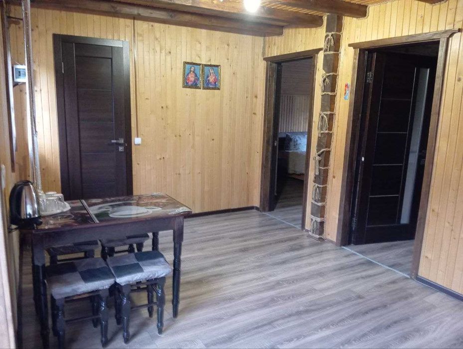 Відпочинок у Карпатах — котедж Яблуниця біля Буковеля