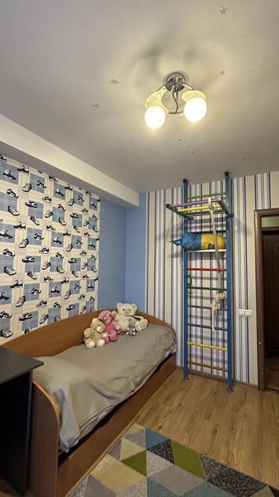 Продам 2х кім по В Сергієнка Хортицький р-н