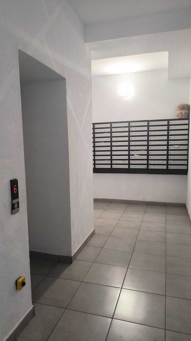 продаю квартиру 2 к сирець в зданому будинку