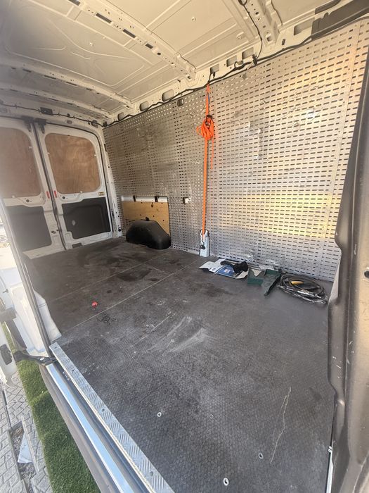 Ford Transit L3H2