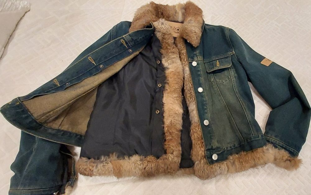 Vendo casaca como nova