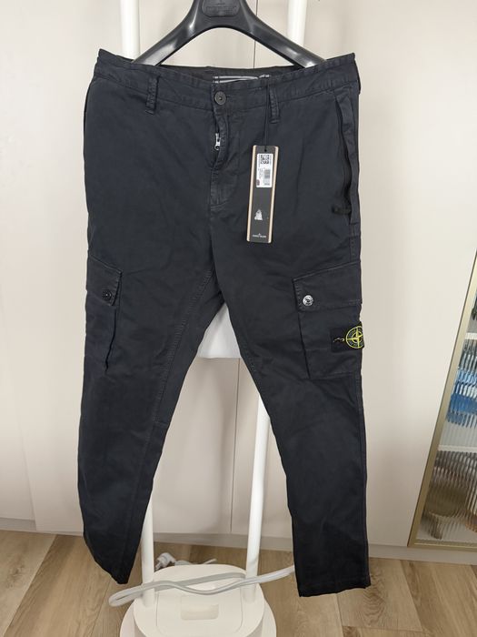 Чоловічі штани карго Stone Island