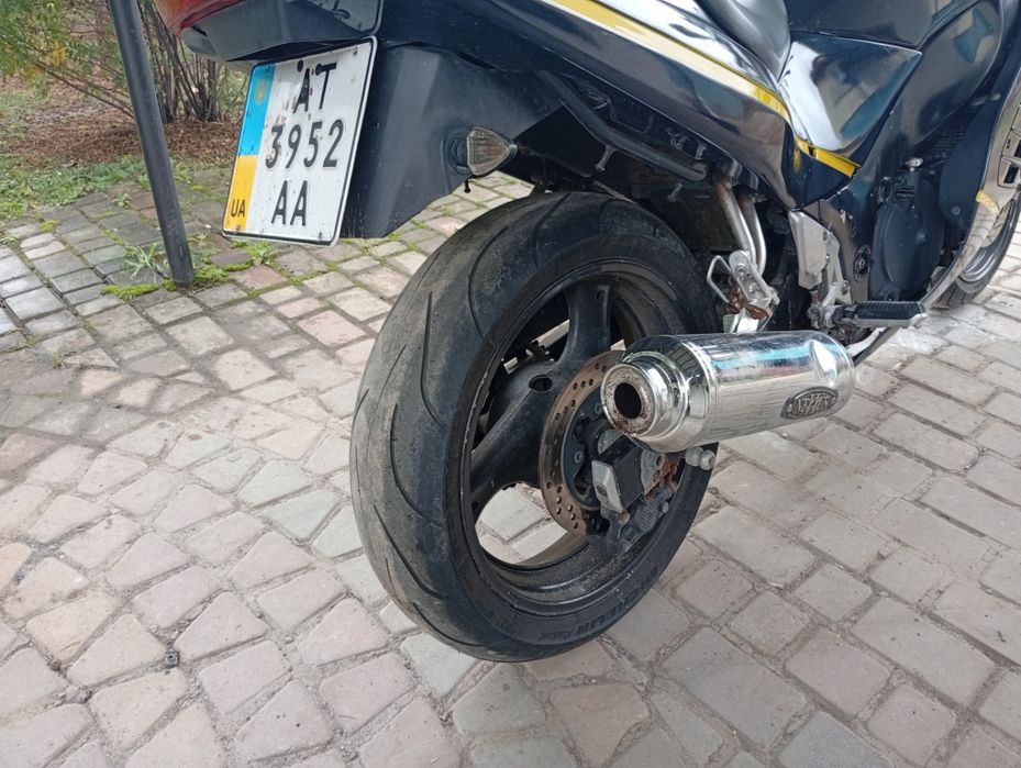 Suzuki rf 600 mot