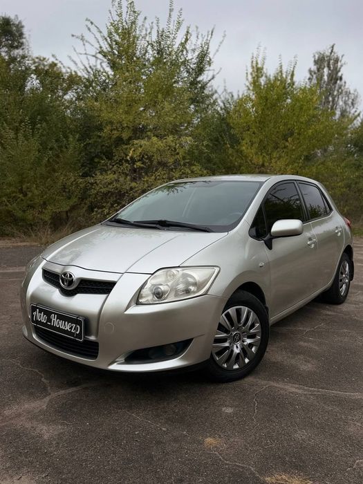 продам Toyota Auris