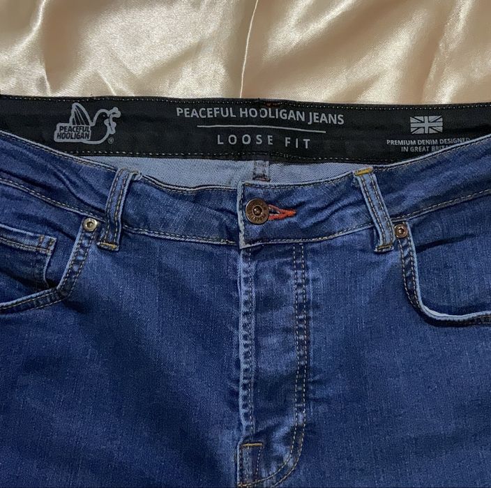 Джинсы Peaceful Hooligan