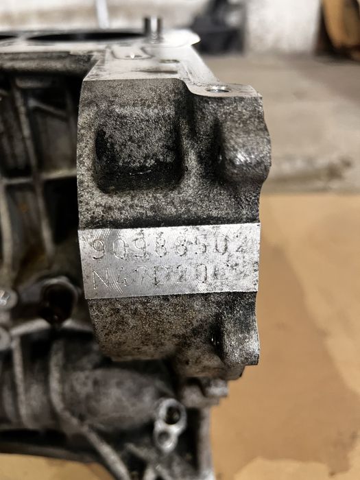 Двигун bmw n47d20c f10 гбц