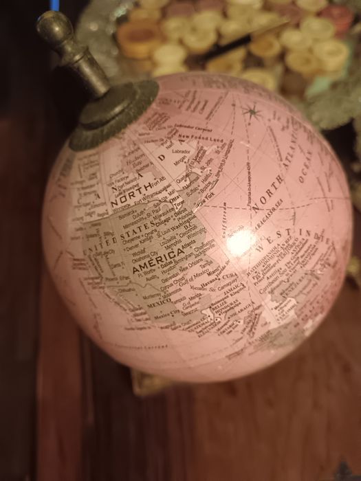 Globo terrestre pequeno