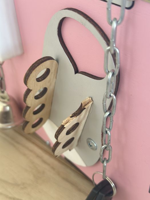 Бізікуб іграшка