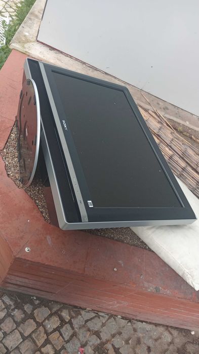 Televisao Sony 88 x 88 cm