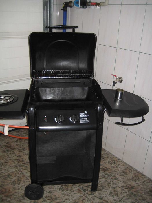 Grill gazowy  Blooma    2 palniki