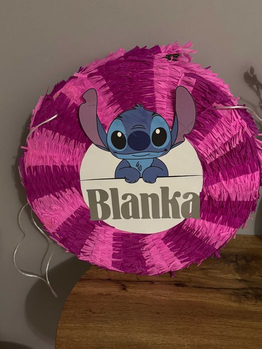 Piniata Stitch z imieniem i wiekiem