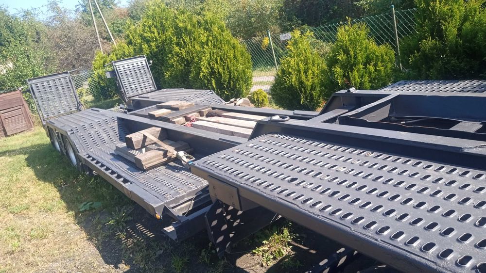 Przyczepa niskopodwoziowa LOHR specjalna pomoc drogowa