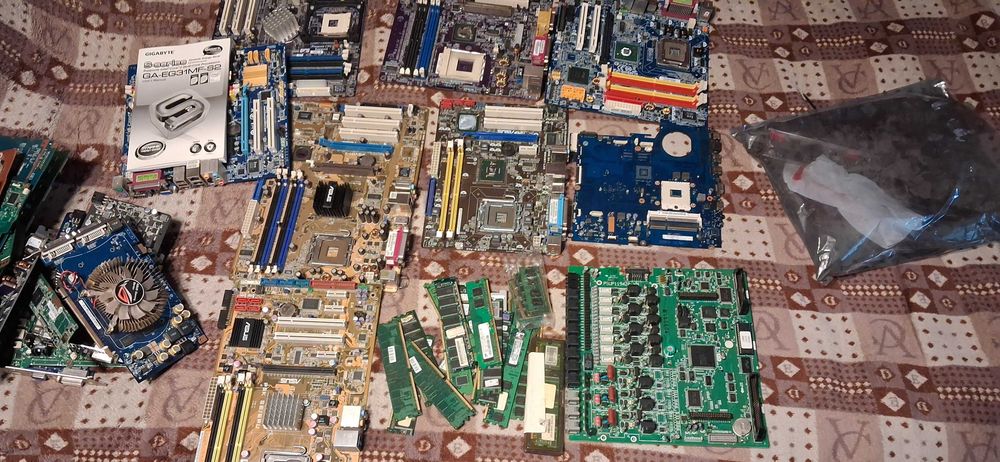 Компьютерные комплектующие на аффинаж