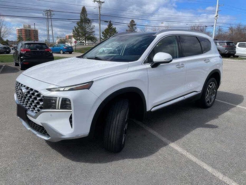 Hyundai Santa Fe Plug-In Hybrid Limited      2022