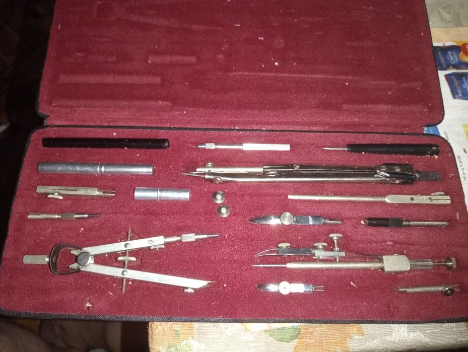 Готовальня из старых запасов