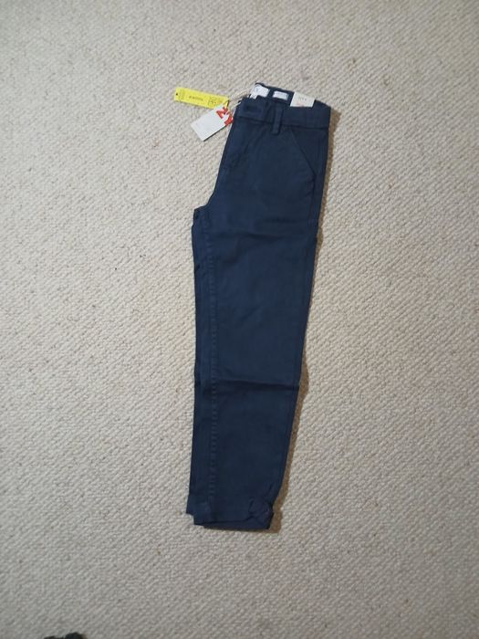 Calças elegantes para criança