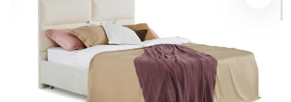 Cama  190x135 estufada branco/bege