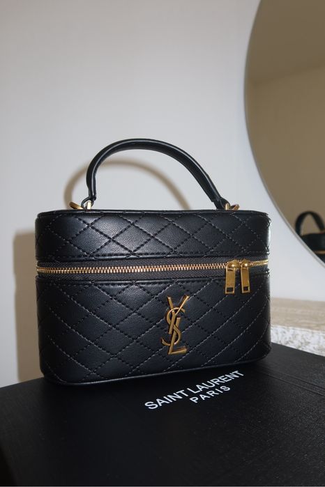 Жіноча трендова шкіряна сумка