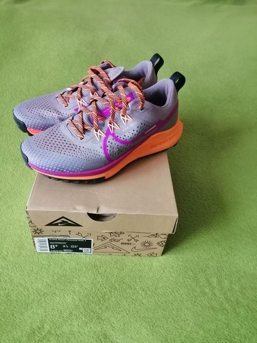 Nike city classic boot