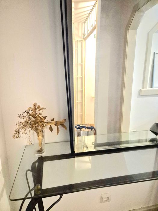 Conjunto Mesa/Aparador + Espelho
