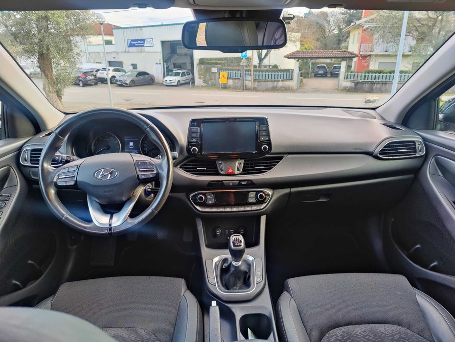 Hyundai i30 1.0 T-GDi Style + Navi