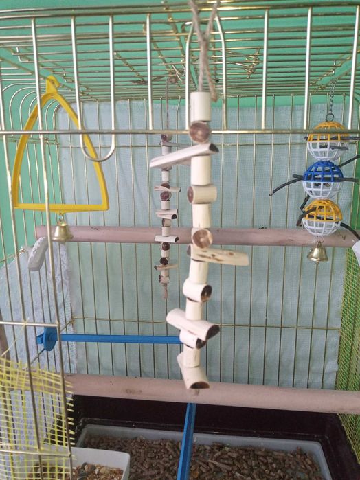 Іграшка для папуг