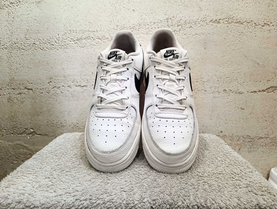 NIKE AIR FORCE 1 LOW r.39 skóra białe stan bardzo dobry