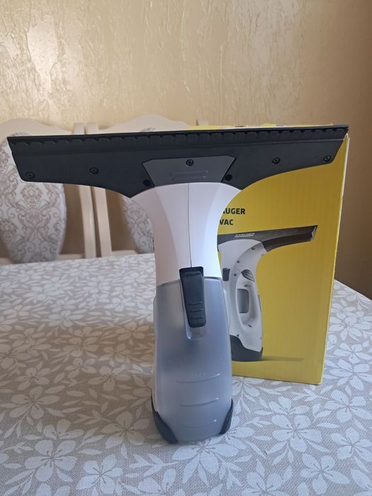 Віконний пилосос Karcher