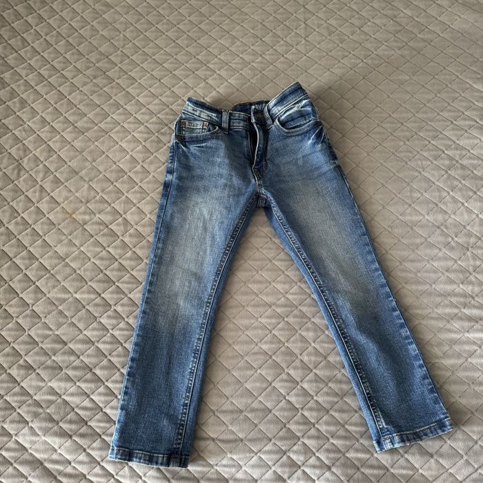 Джинси на 4 роки від next