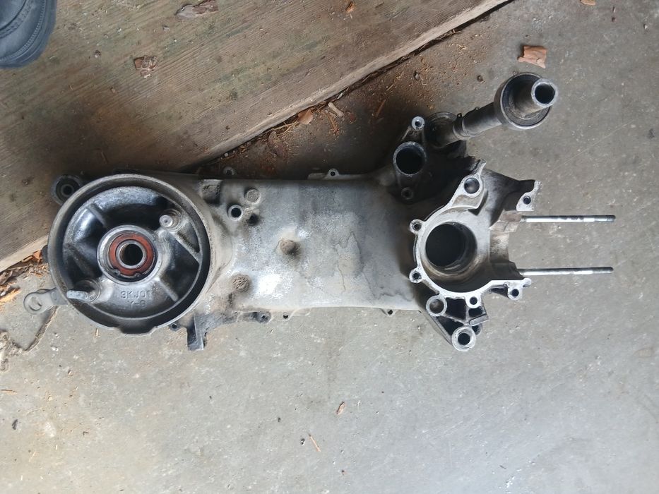 Продам картера ямаха джог  3кдж