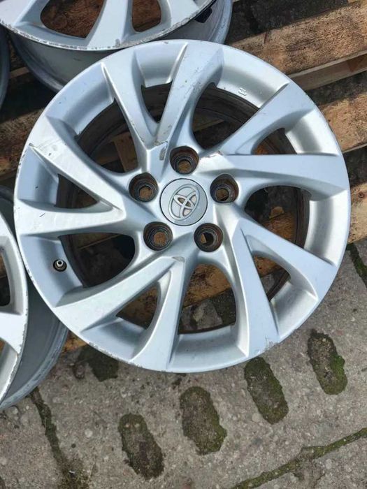 FELGI Aluminiowe Toyota Oryginalne R16 6.5x16 5x114.3 et45