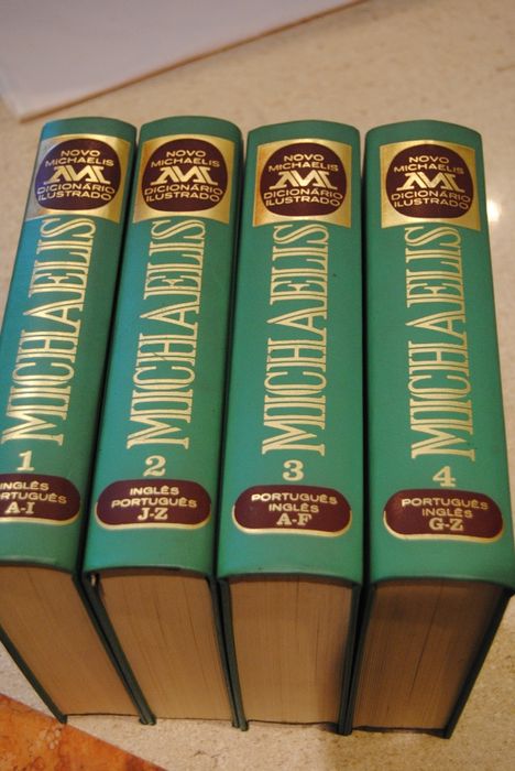 Dicionário ilustrado - Português Inglês-Inglês Português