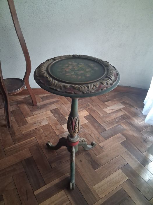 Mesa madeira pintada