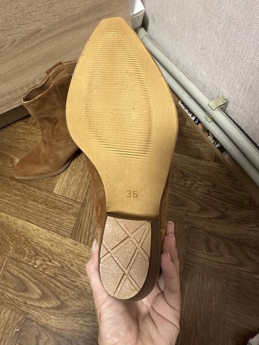 Продам козаки замшеві