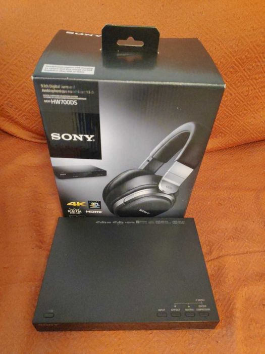 Auscultadores Home Cinema sem fios 9.1 - Sony MDR-HW700DS